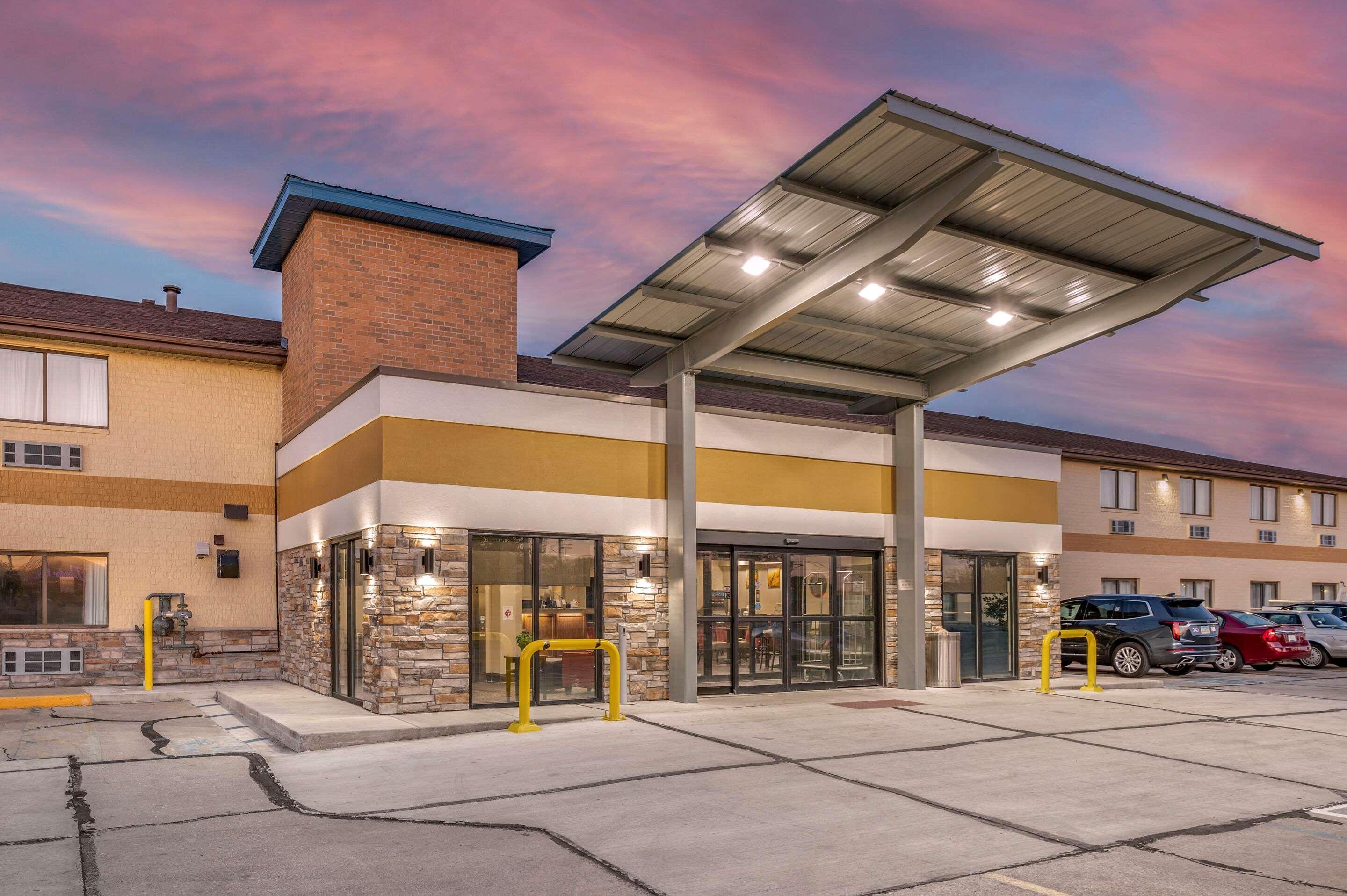 Comfort Inn Near Kokomo Speedway Εξωτερικό φωτογραφία