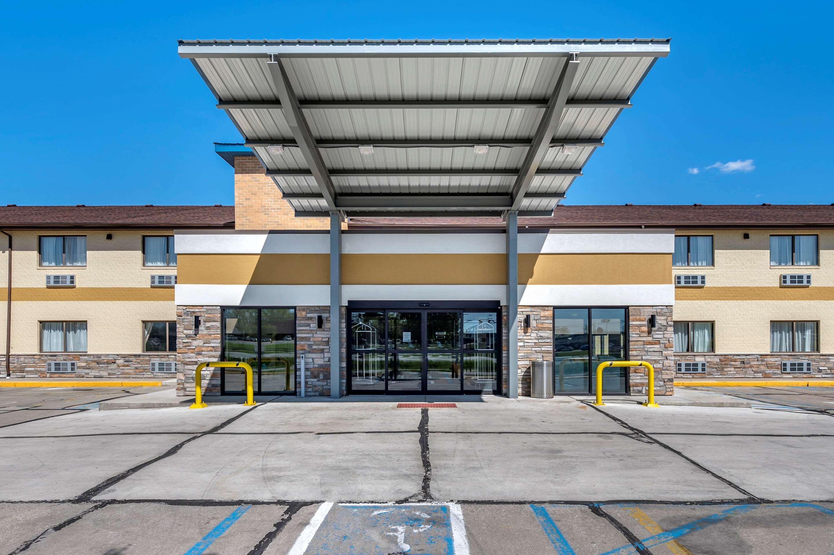 Comfort Inn Near Kokomo Speedway Εξωτερικό φωτογραφία